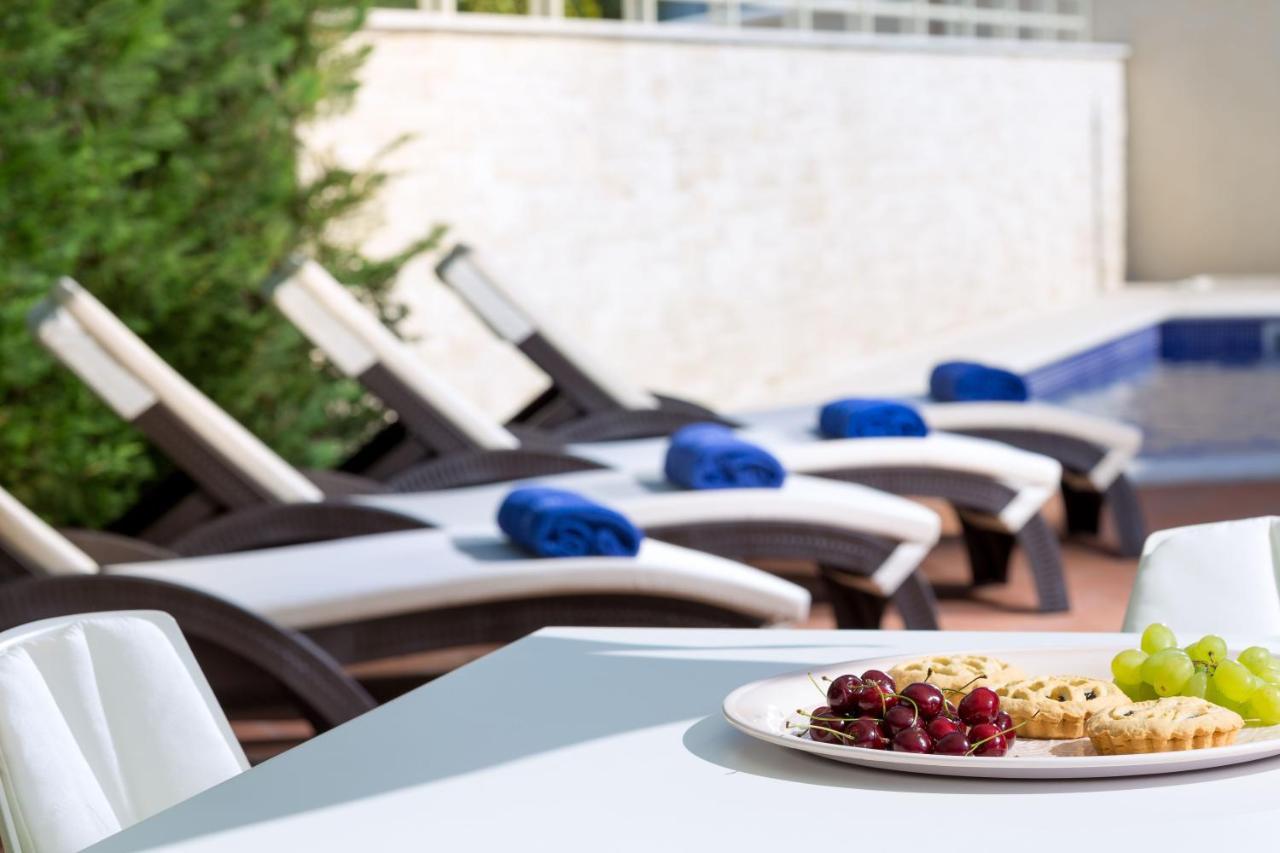 Villa Sylvia By Hmz Villas Tar-Vabriga Екстер'єр фото